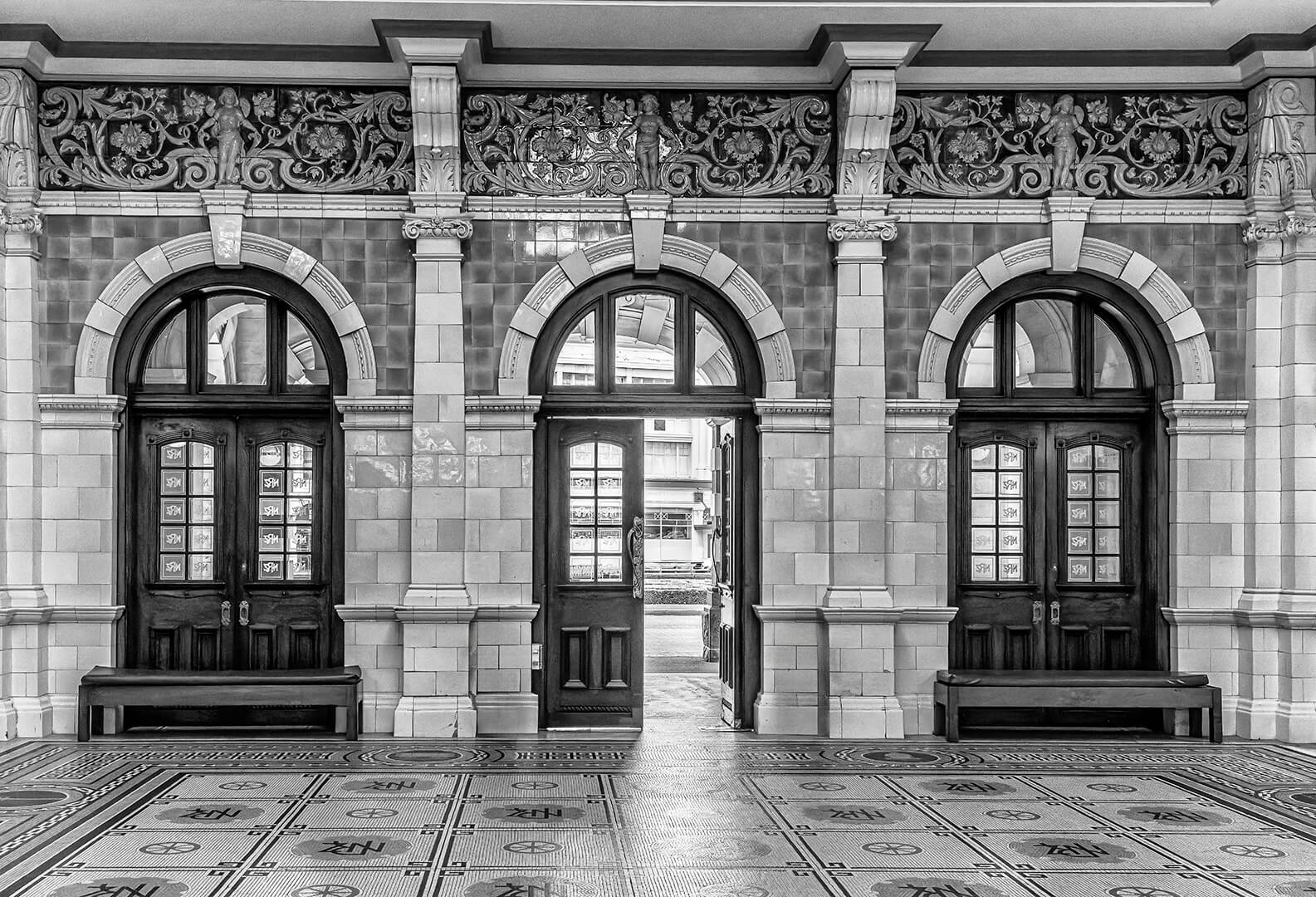 HC For Print  Inside Dunedin Railway Stationjpeg By Bob Garnett