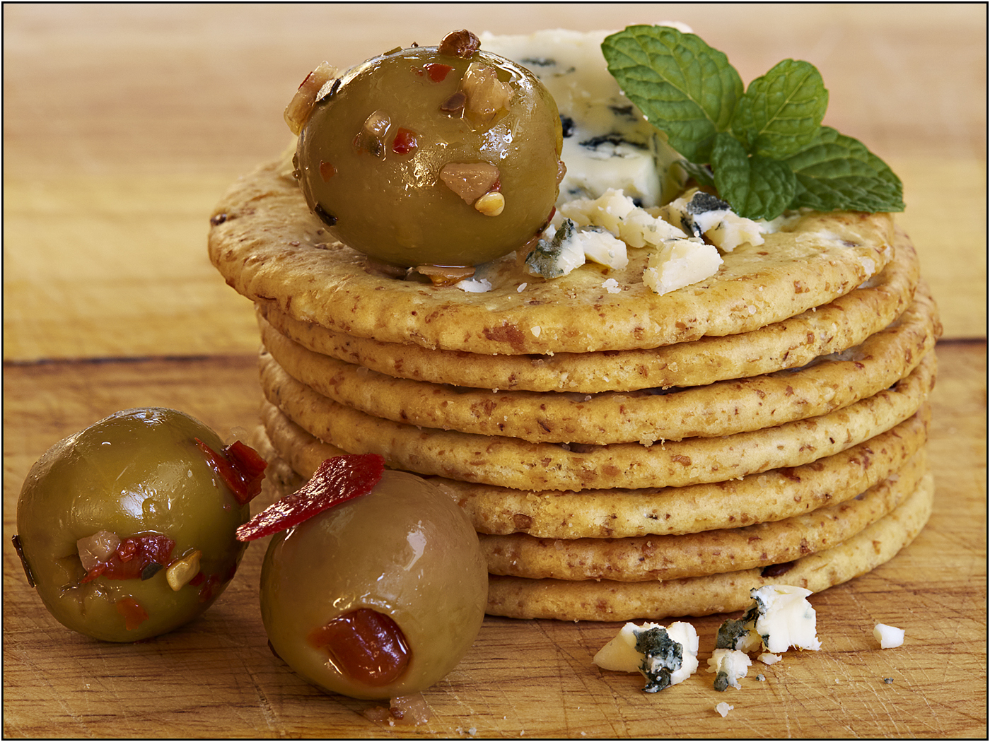 Crackers With Marinated Olives  Open Subject  Merit   A Gold Grade By   Lyn Fedrick