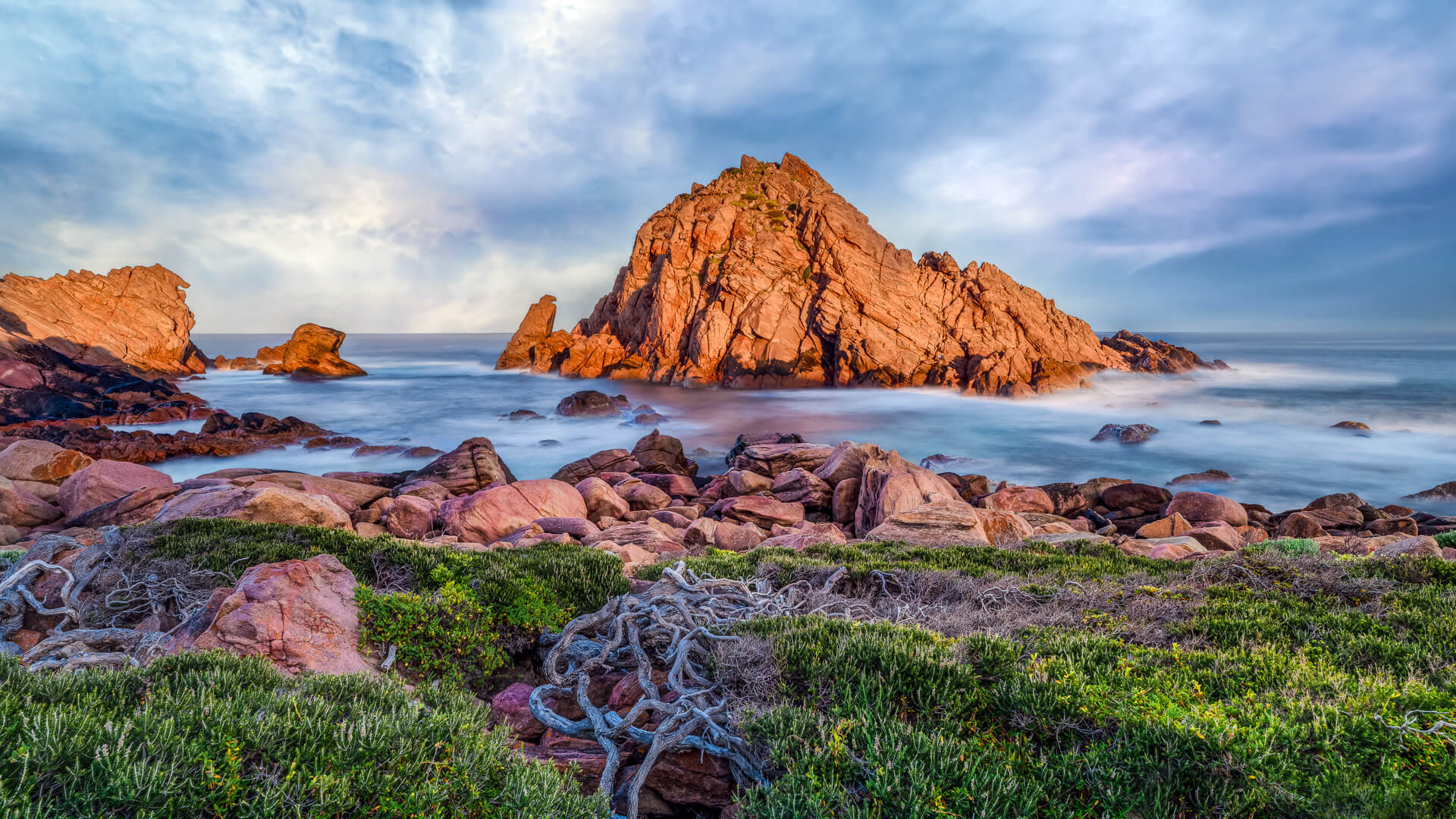 Merit For Digital Early Morning At Sugar Loaf By Ian Sweetman