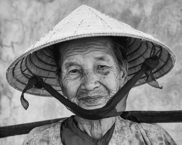 Merit For Print Vietnamese Lady By Lekha Suraweera