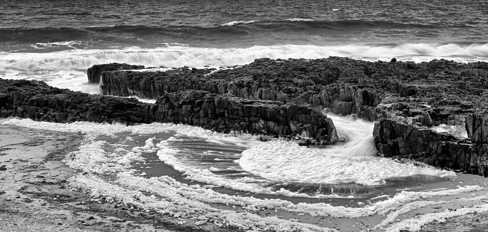 Merit For Digital Bunbury Rocks And Waves BW By Ann Smallegange